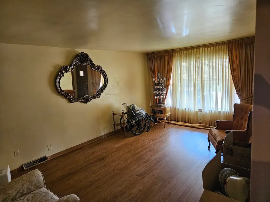 1009 24th Avenue, Bellwood, IL 60104 - #2