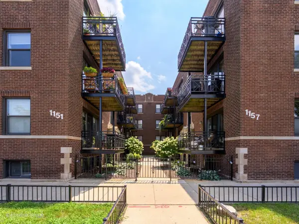 1151 W Grace Street #1S, Chicago, IL 60613