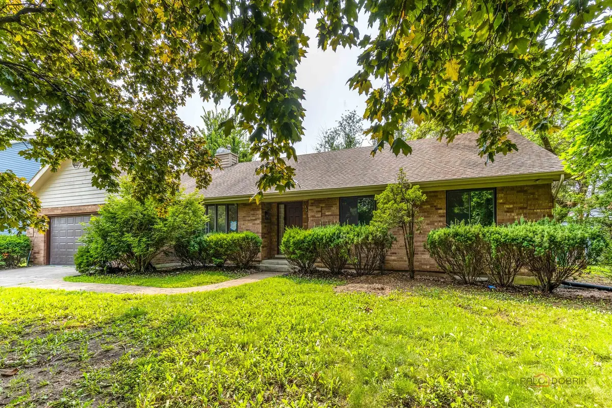 300 6th Street, Wheeling, IL 60090 - #1