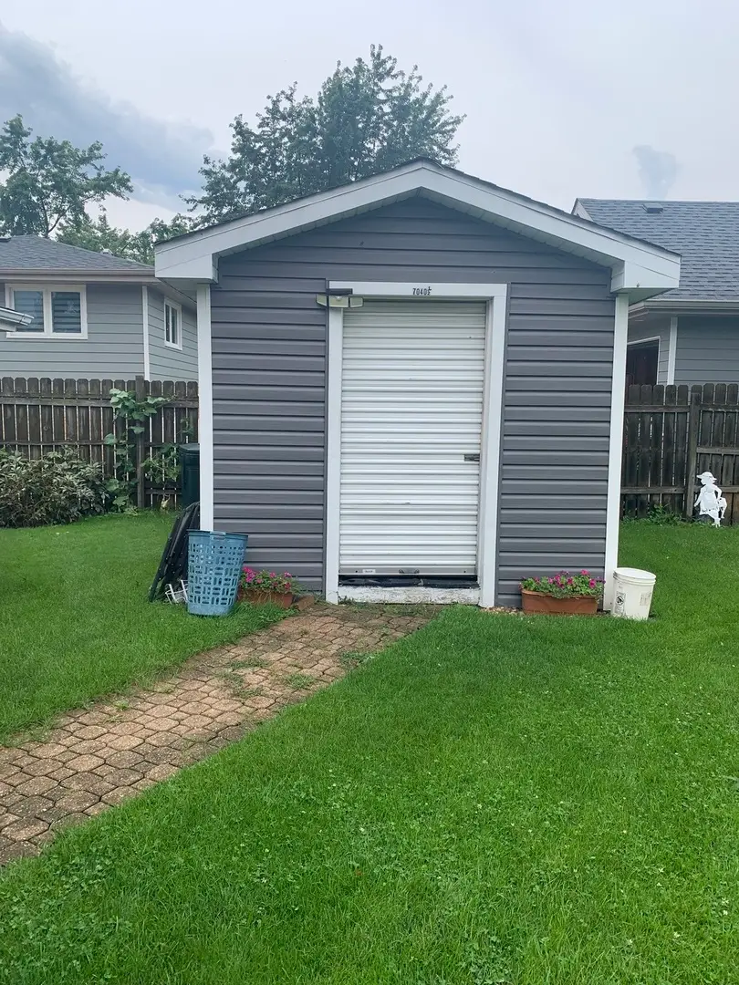 7040 W 82nd Street, Burbank, IL 60459 - #2