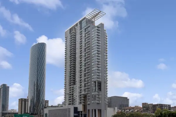 737 W Washington Boulevard #704, Chicago, IL 60661