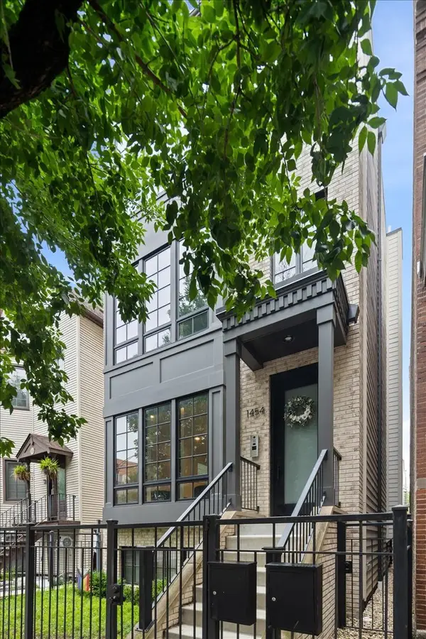 1454 W Diversey Parkway #1, Chicago, IL 60614