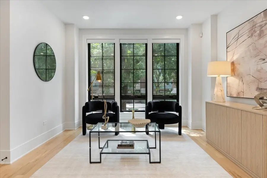 1454 W Diversey Parkway #1, Chicago, IL 60614 - #3