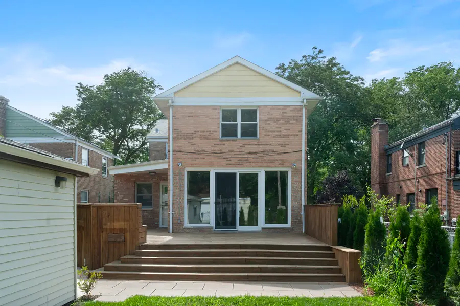 6711 N Monticello Avenue, Lincolnwood, IL 60712 - #3