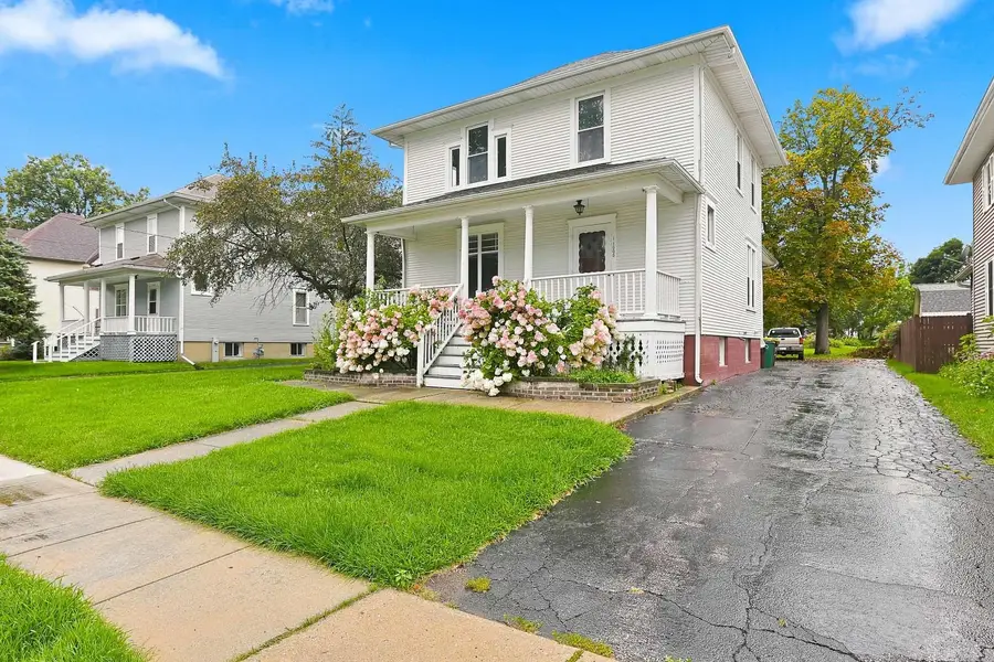 11005 N Myrtle Street, Huntley, IL 60142 - #2