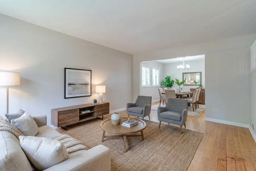 227 E Lakeside Drive, Vernon Hills, IL 60061 - #2
