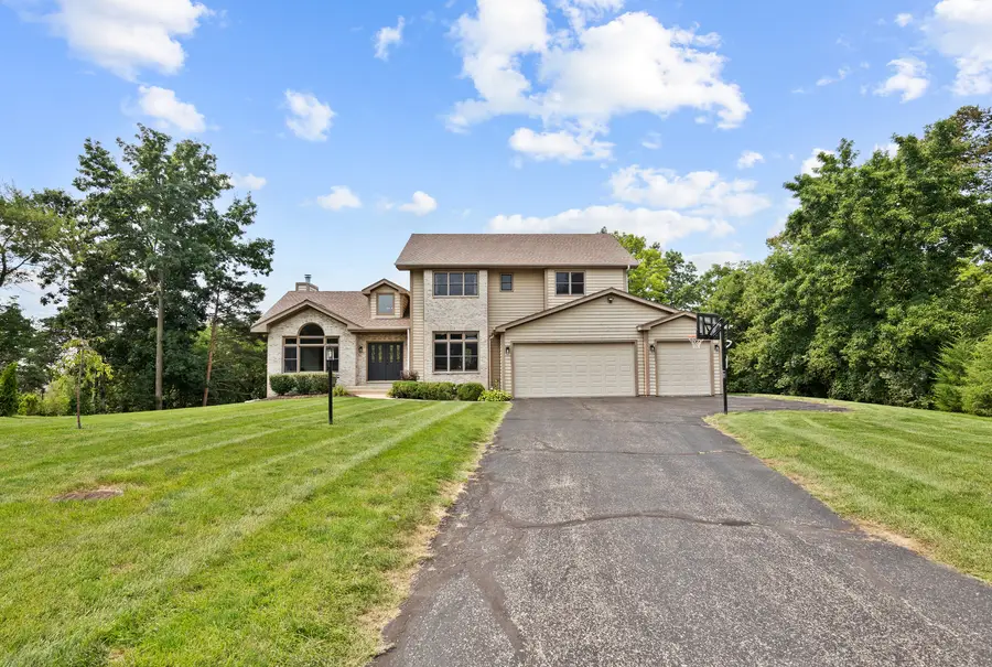 1360 Infanta Court, Woodstock, IL 60098 - #2