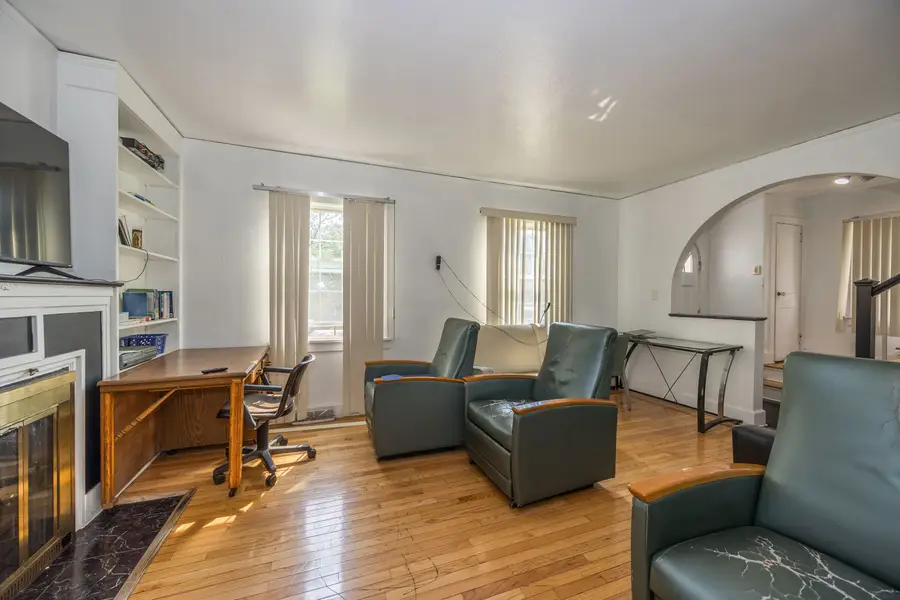 1432 E Edgewood Avenue, Chicago Heights, IL 60411 - #3