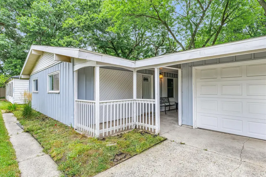 2402 W Kirby Avenue, Champaign, IL 61821 - #2