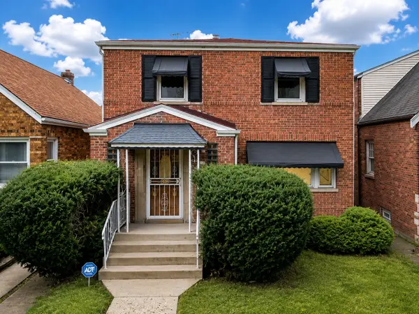 10231 S Rhodes Avenue, Chicago, IL 60628