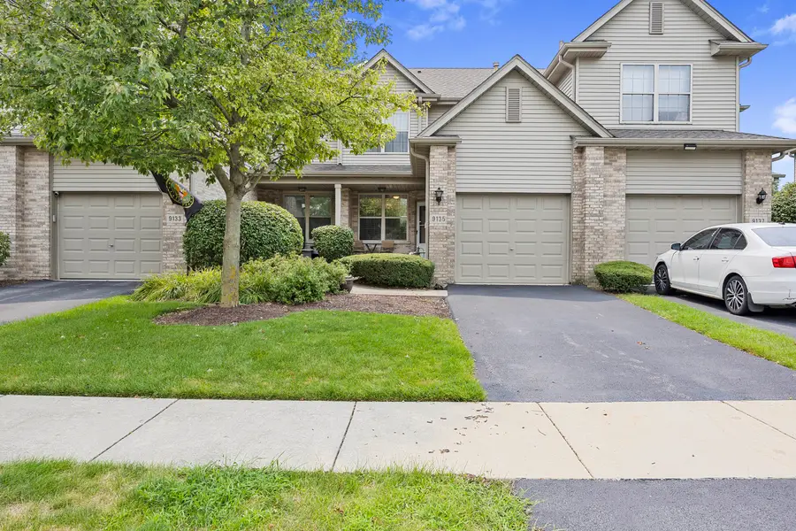 9135 Mansfield Drive, Tinley Park, IL 60487 - #3