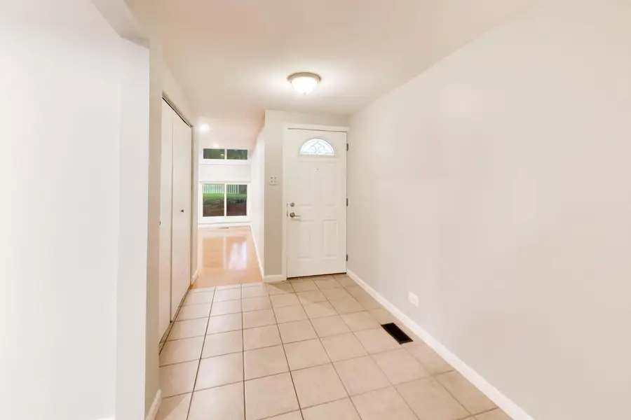 2117 E Gregory Street, Arlington Heights, IL 60004 - #3
