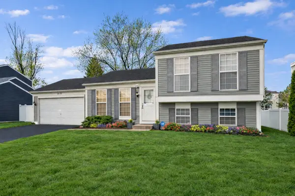 2075 Aronomink Circle, Elgin, IL 60123