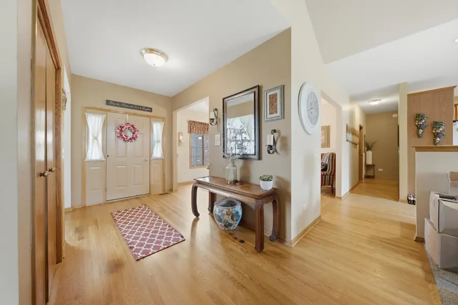 10400 Emerald Avenue, Orland Park, IL 60467 - #2