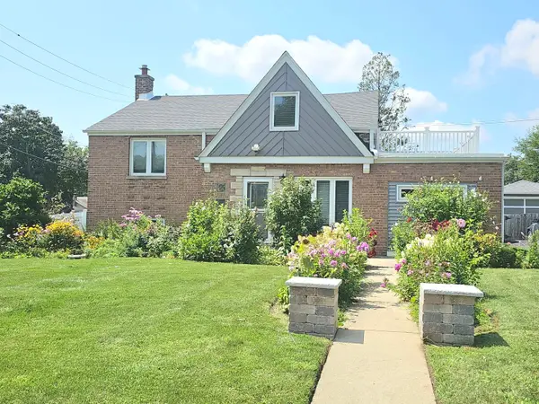 944 S Ardmore Avenue, Villa Park, IL 60181