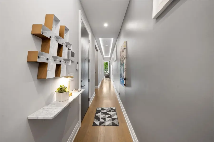 729 W Diversey Parkway #2, Chicago, IL 60614 - #3