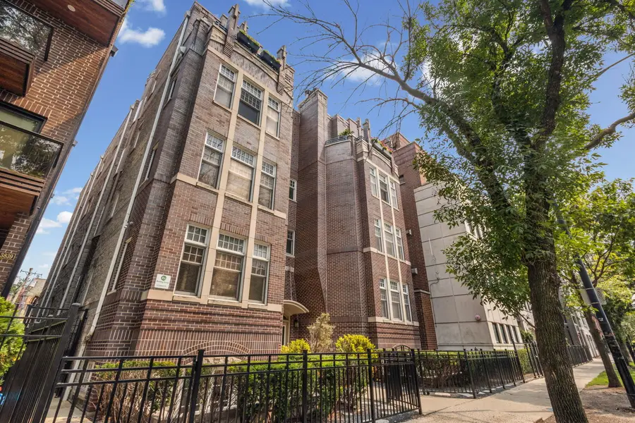 3835 N Ashland Avenue #1G, Chicago, IL 60613 - #2
