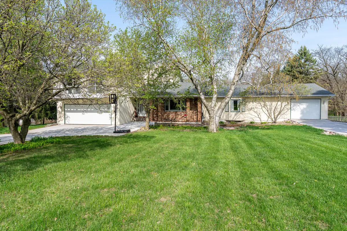 9 Valley View Drive, Blue Grass, IA 52726 - #1