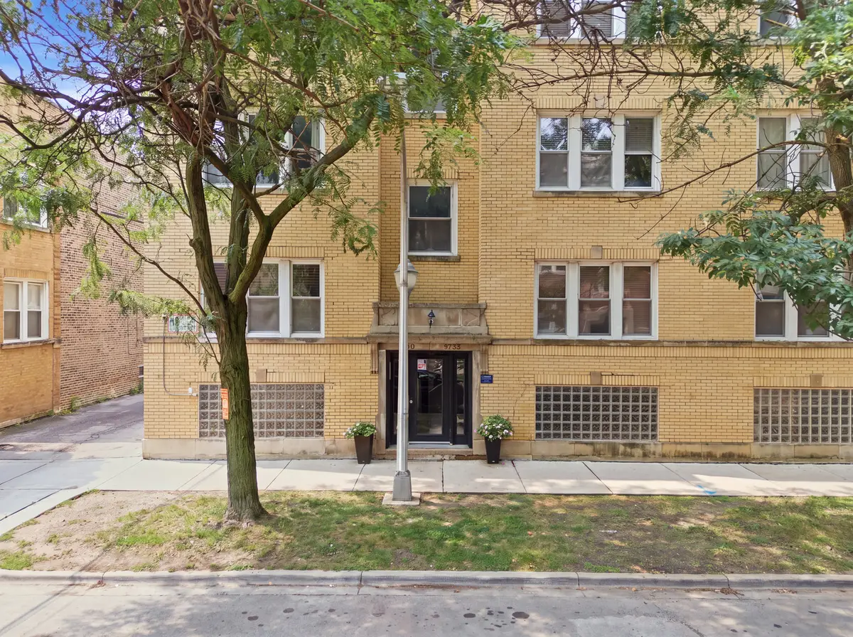 4542 N Albany Avenue #2, Chicago, IL 60625 - #1