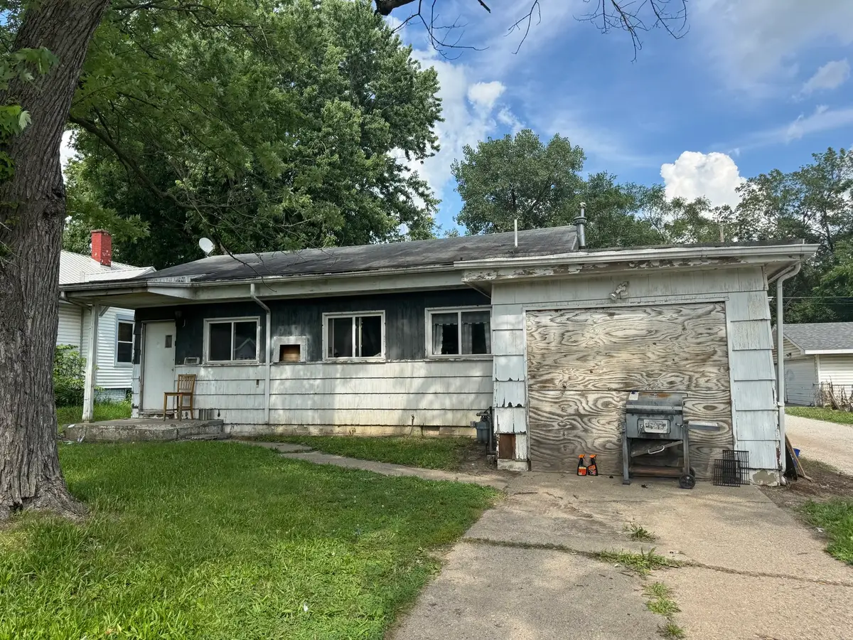 25 State Street, Danville, IL 61832 - #1