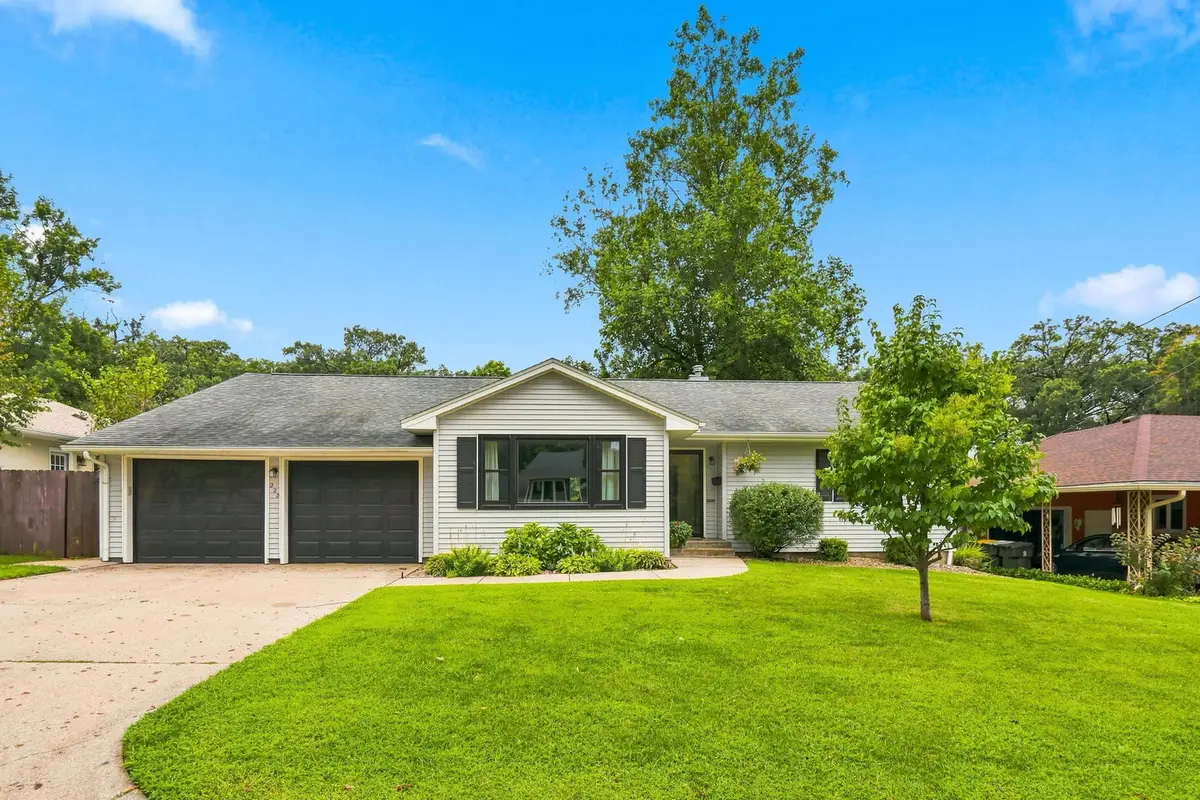 222 Hillcrest Drive, Geneseo, IL 61254 - #1