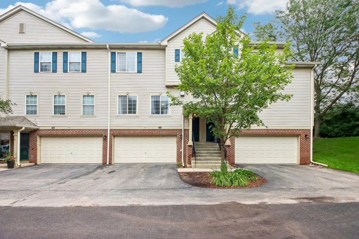 49 Monarch Drive, Streamwood, IL 60107 - #1