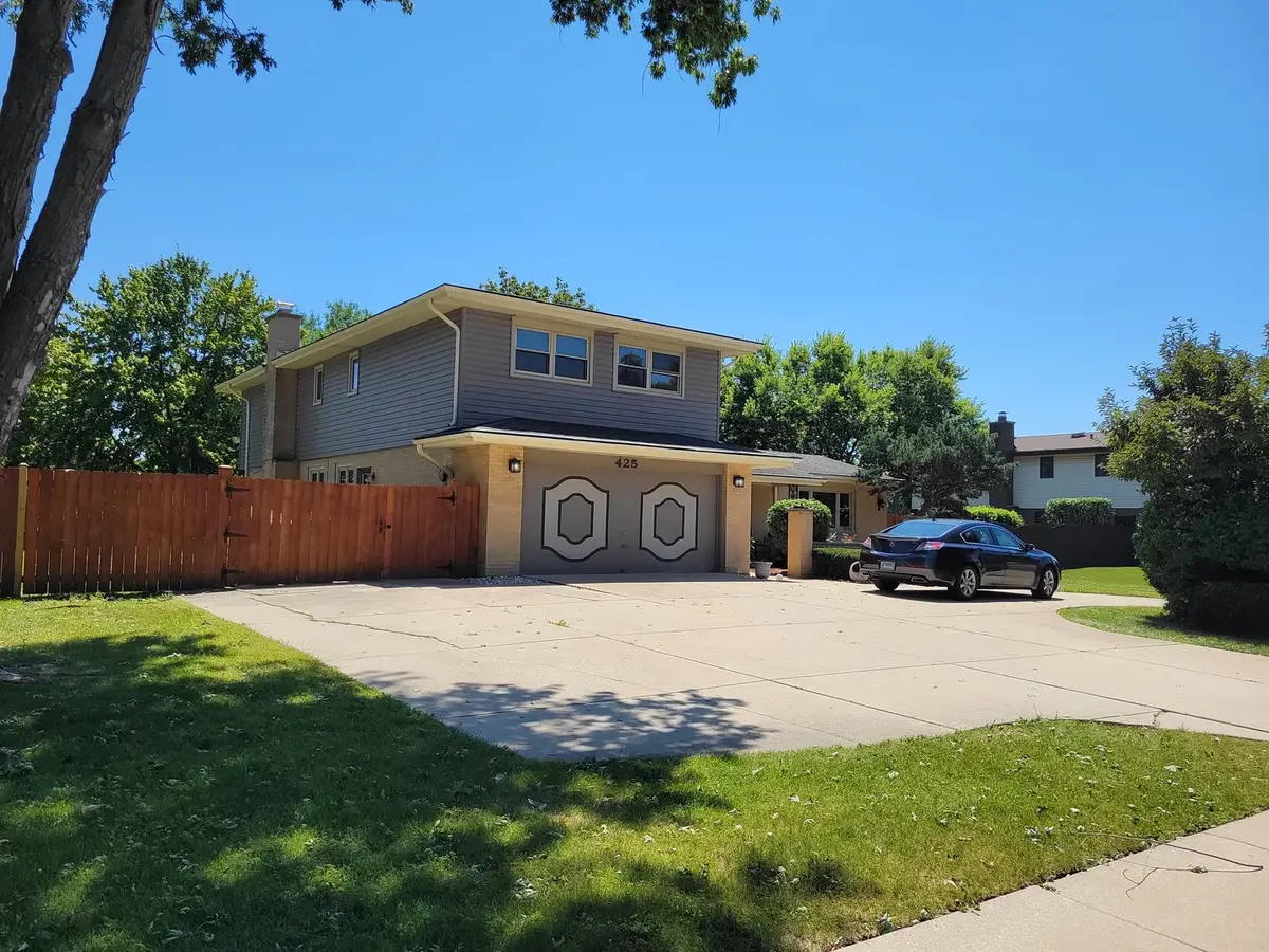 425 S Arlington Heights Road, Elk Grove Village, IL 60007 - #1
