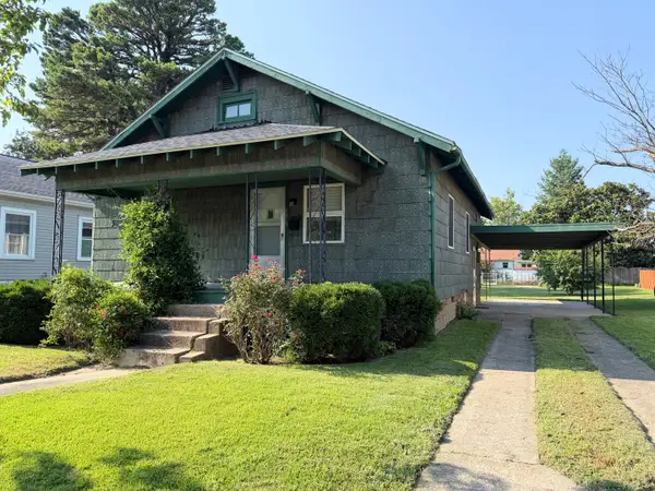 2010 Elm Street, Murphysboro, IL 62966