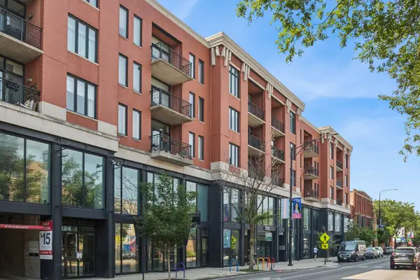 3232 N Halsted Street #D712, Chicago, IL 60657