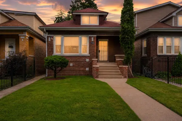 7526 S Honore Street, Chicago, IL 60620