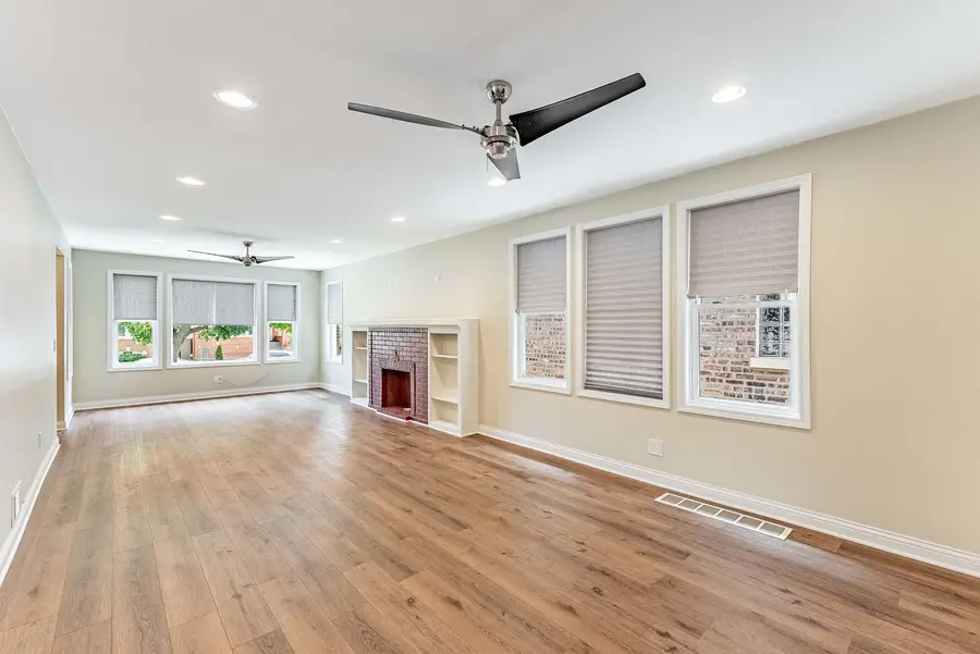 7526 S Honore Street, Chicago, IL 60620 - #3