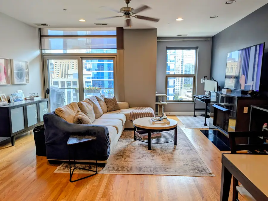 150 W Superior Street #1003, Chicago, IL 60654 - #2