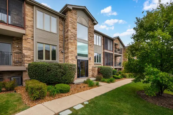 15727 Ravinia Avenue #2E, Orland Park, IL 60462