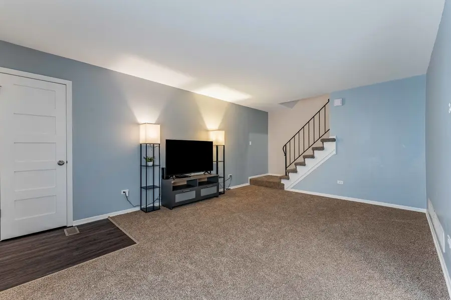 6236 Gold Circle #6236, Hanover Park, IL 60133 - #3