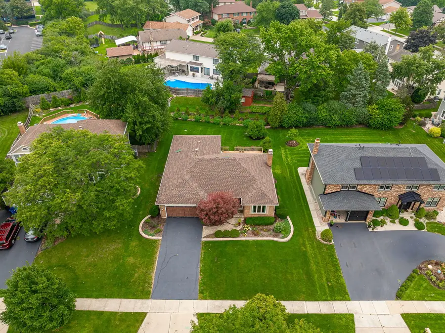 4418 Basswood Drive, Lisle, IL 60532 - #2