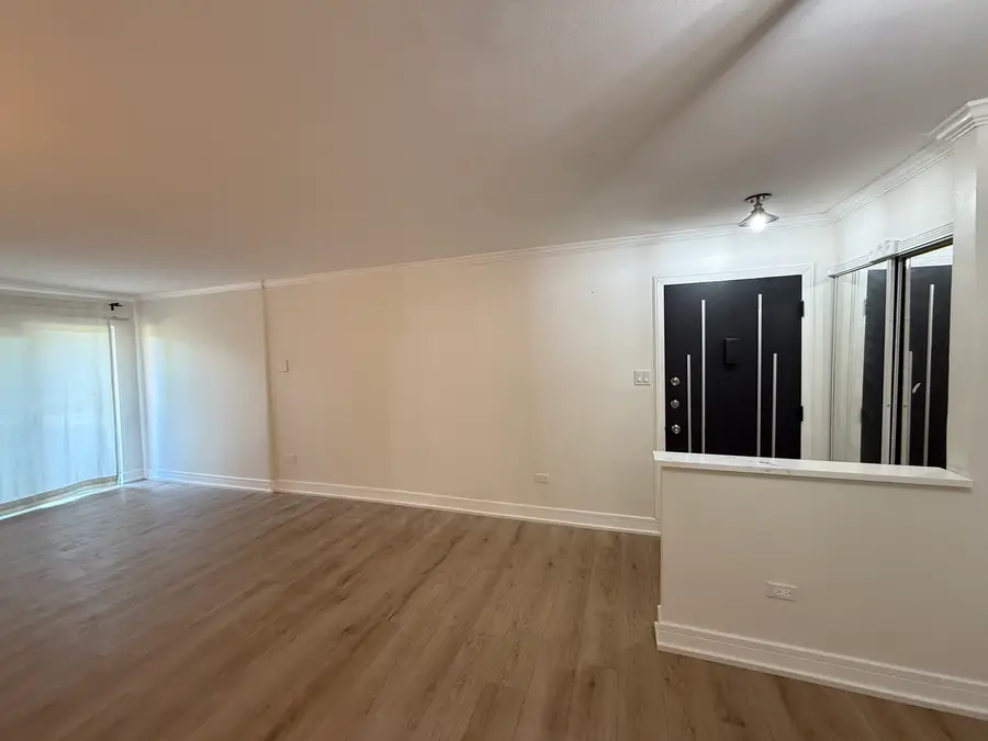 675 Heritage Drive #7-107, Hoffman Estates, IL 60169 - #3