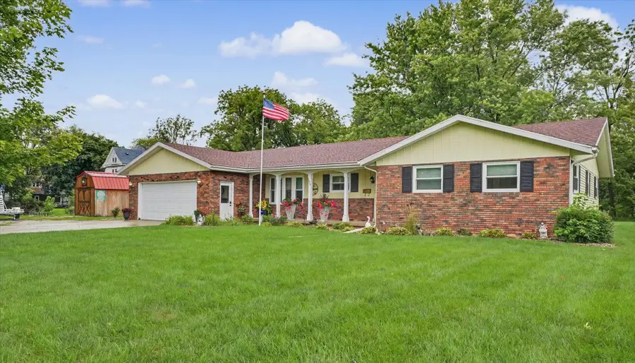 309 S 3rd Street, Chatsworth, IL 60921 - #2