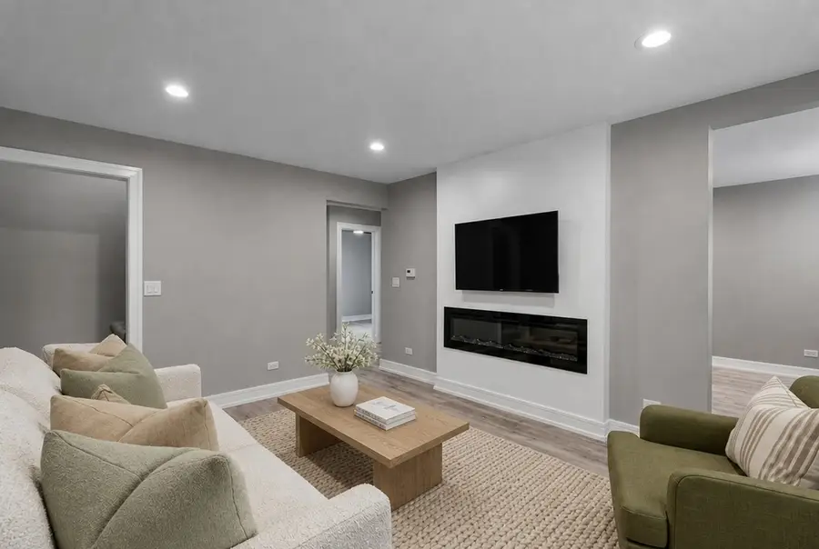 8914 S Normal Avenue, Chicago, IL 60620 - #3