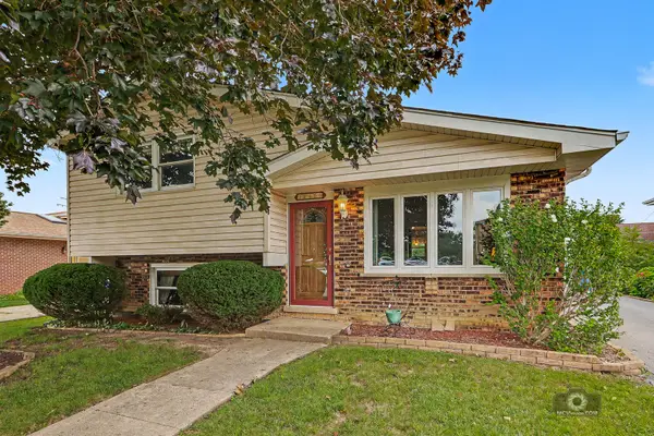 12855 Crestbrook Court, Crestwood, IL 60418
