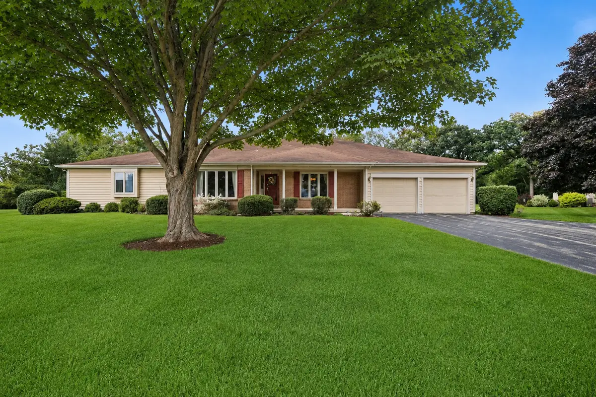 3715 Live Oak Road, Crystal Lake, IL 60012 - #1