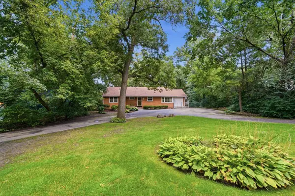 14545 Laporte Avenue, Midlothian, IL 60445
