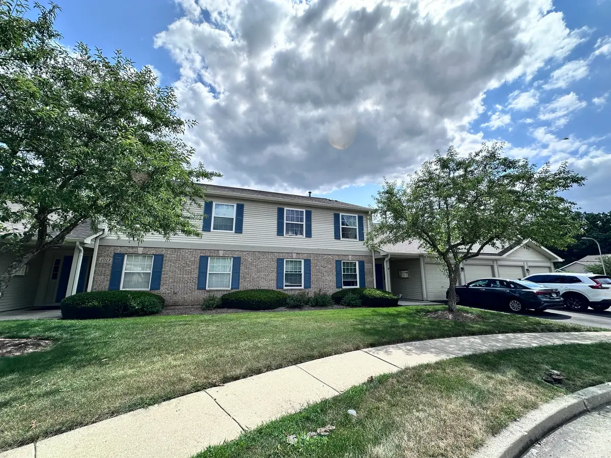 1011 Sommerset Court #A, Elgin, IL 60120 - #1