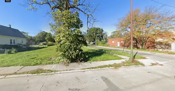 10602 S Wentworth Avenue, Chicago, IL 60628