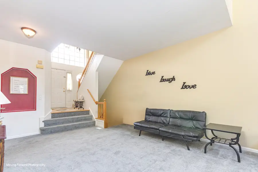 2320 Stonegate Road, Algonquin, IL 60102 - #3
