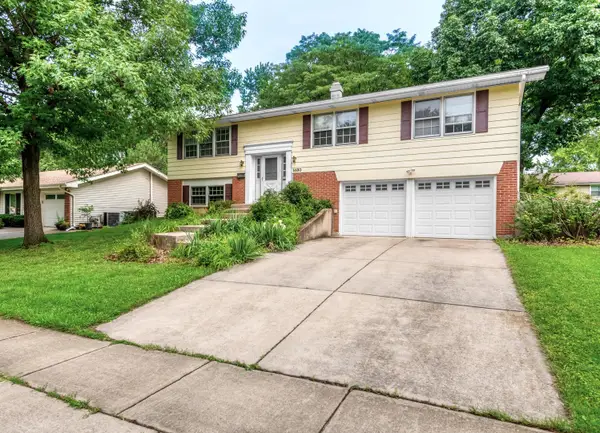 1480 Mayfield Lane, Hoffman Estates, IL 60169