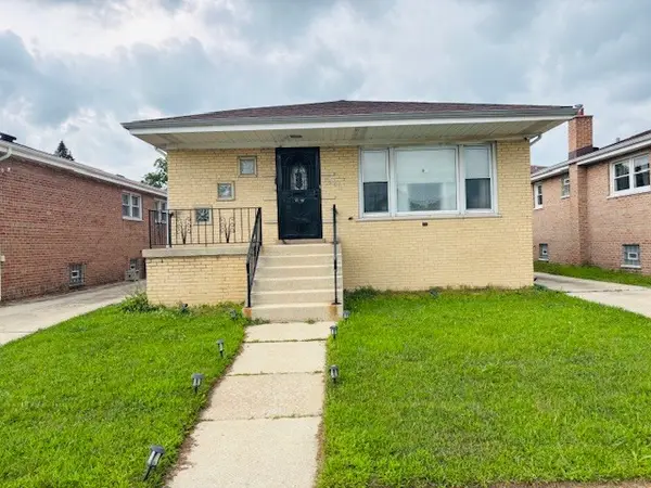 380 Bensley Avenue, Calumet City, IL 60409