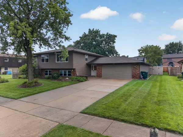 103 Deerpath Drive, Minooka, IL 60447
