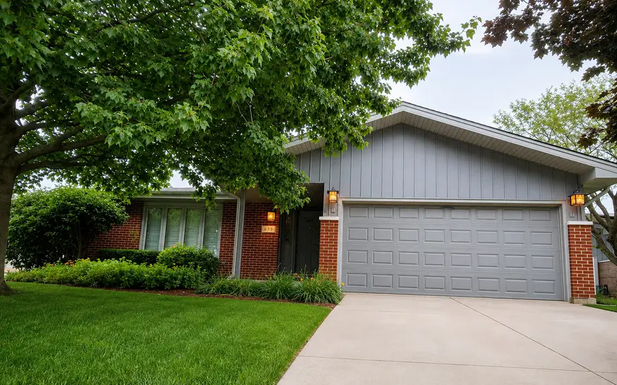 639 Poplar Avenue, Romeoville, IL 60446 - #2