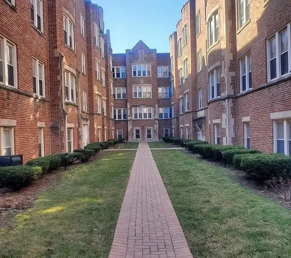 38 N Menard Avenue #A3, Chicago, IL 60644