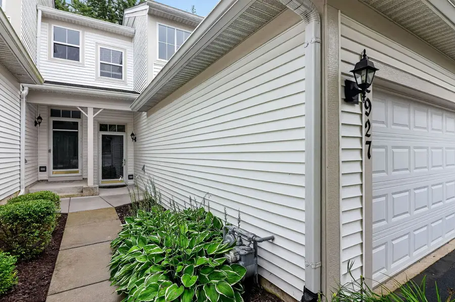 2927 Pleasant Plains Drive, Saint Charles, IL 60175 - #2